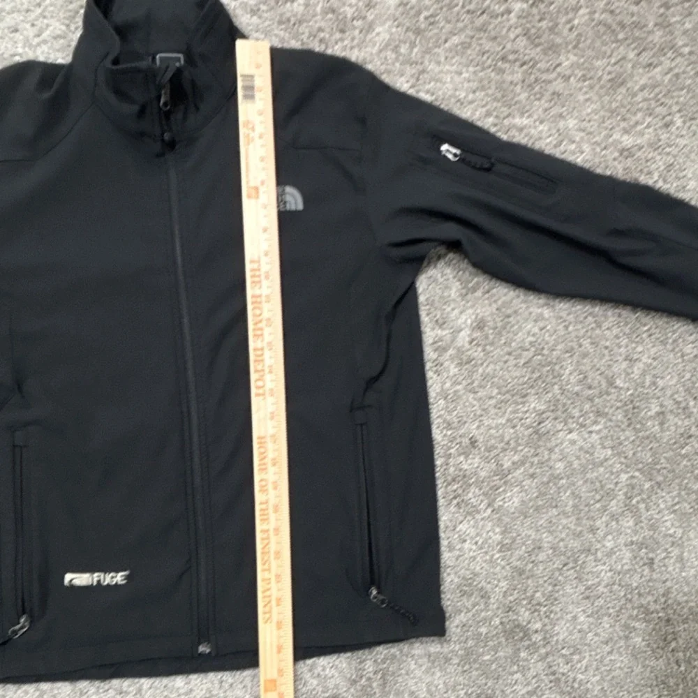 The North Face Black Softshell Jacket Full Zip Stand-Up Collar Mid-Length Men's